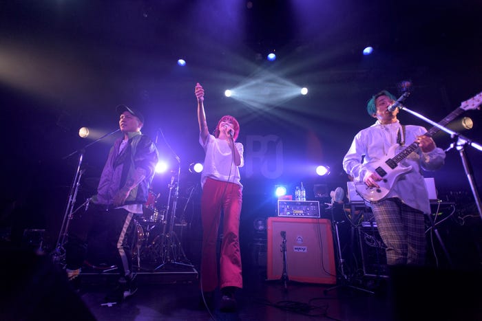 新体制で初ツアーを開催したBACK-ON(画像提供:avex)