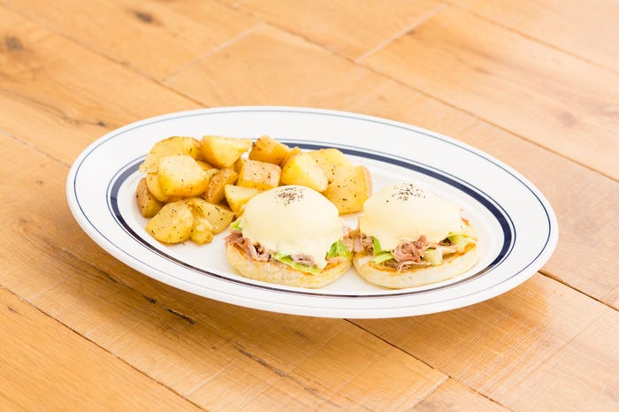 カルアポークとキャベツ 1,280円/画像提供:EGGS 'N THINGS JAPAN