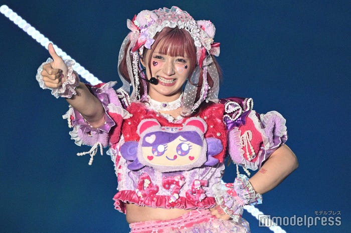 しなこ(C)モデルプレス