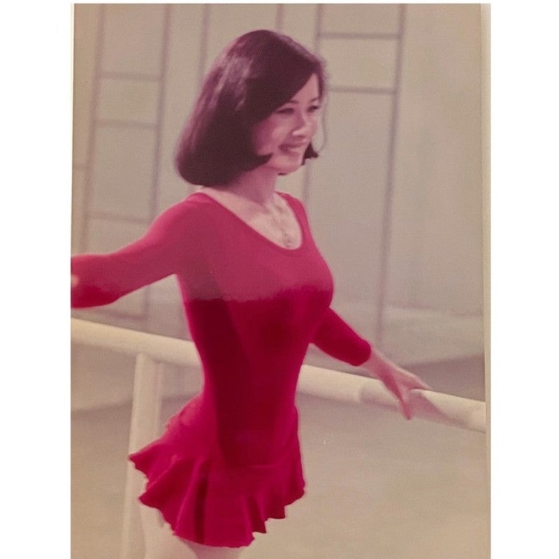小柳ルミ子 宝塚時代に作ったレオタード姿を公開 美しい 憧れです の声 モデルプレス