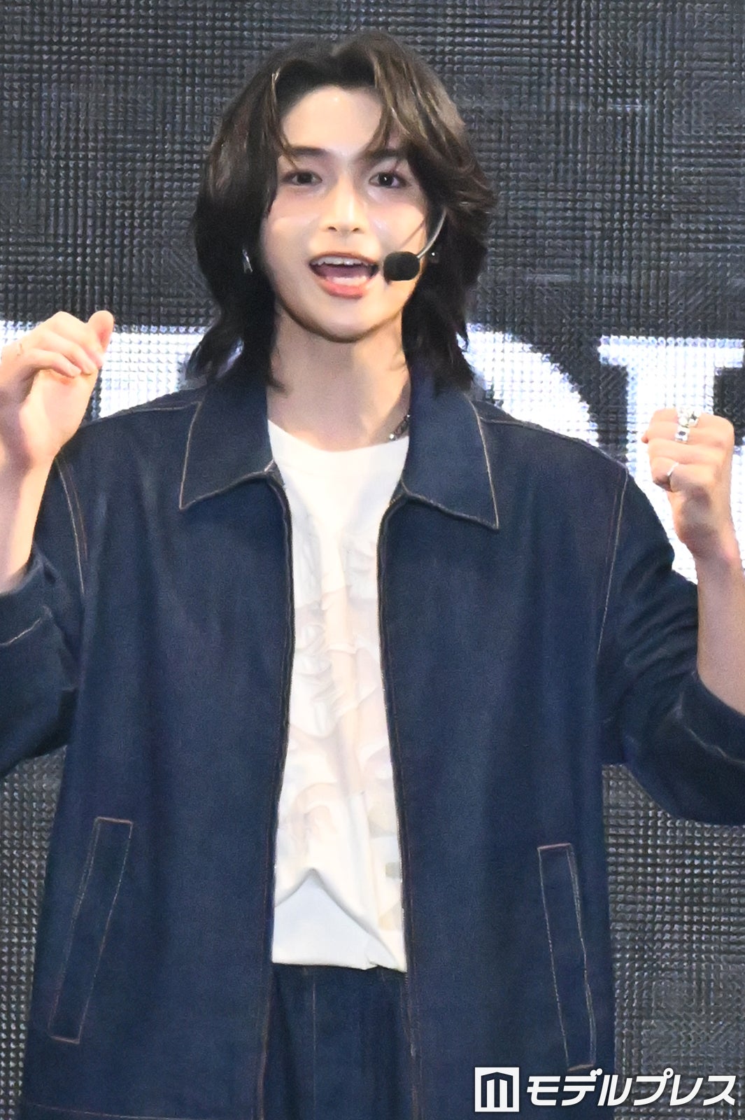 （C）モデルプレス