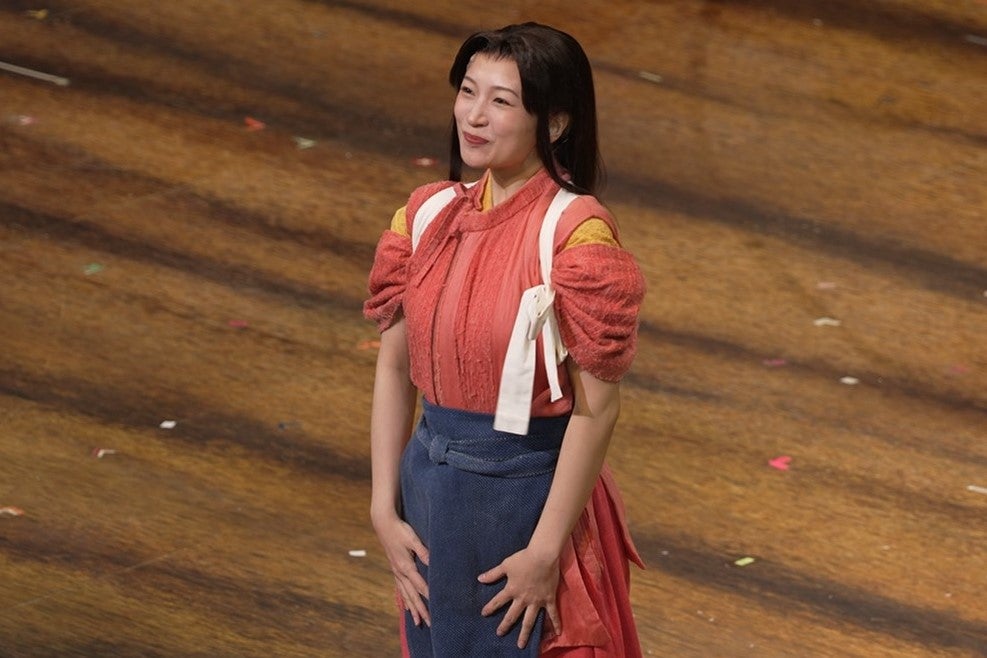 華優希／舞台「千と千尋の神隠し」ソウル公演カーテンコールより（提供写真）