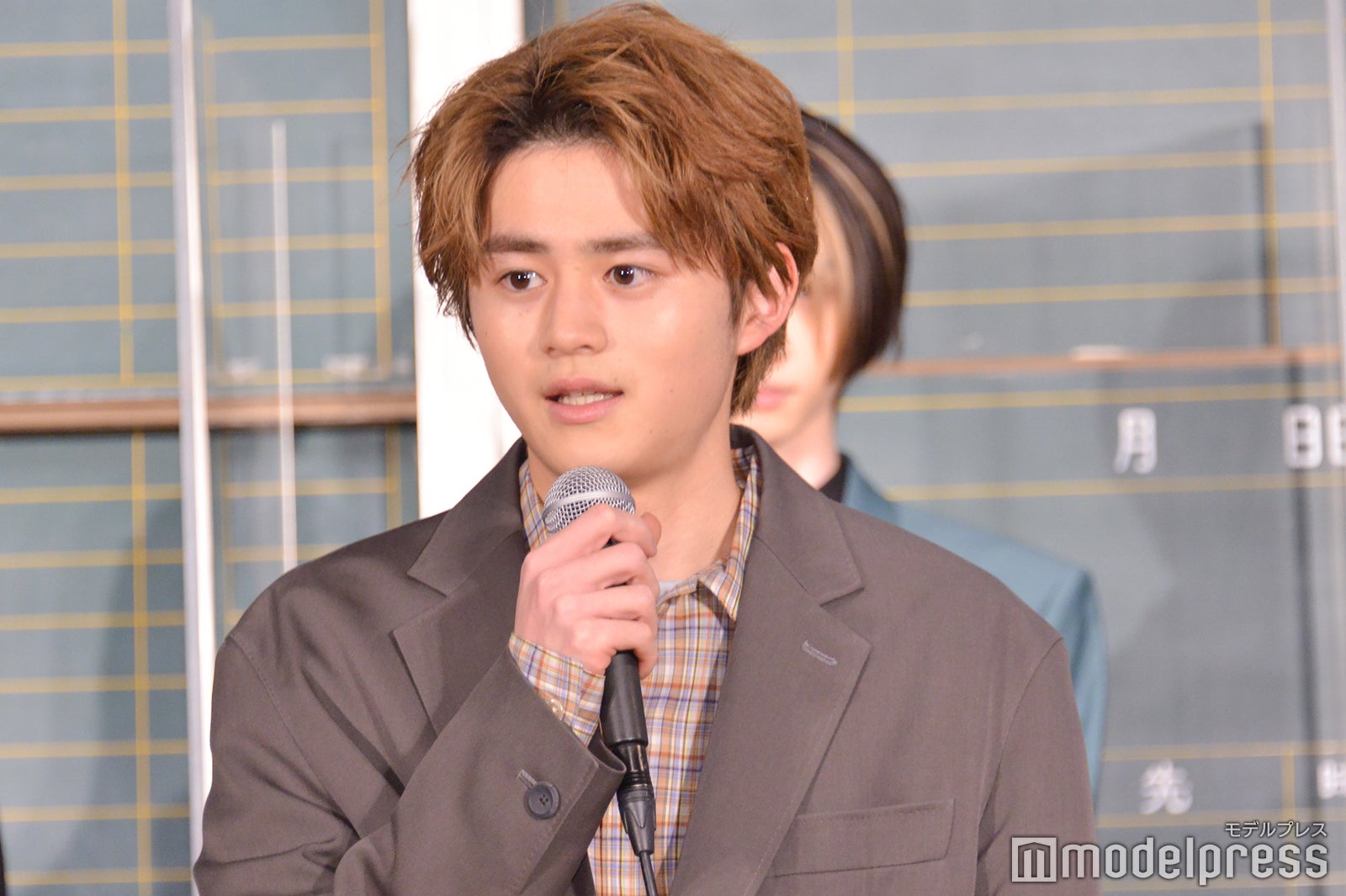 鈴鹿央士、上京後バイトしていた「自転車漕いで届けるやつとかも」＜ホリミヤ＞