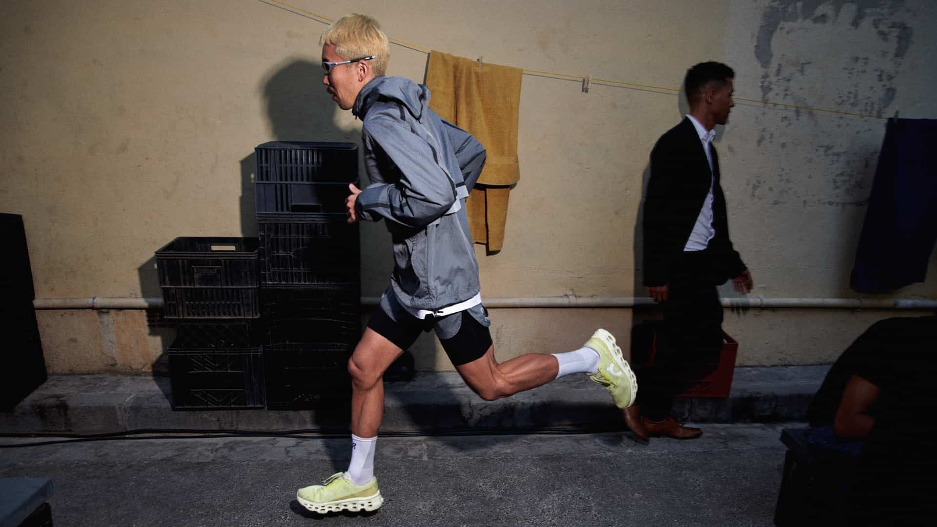 【On】ブランド史上初の新構造！気負わずにランニングを楽しめる「Cloudmonster 3」をご紹介♡