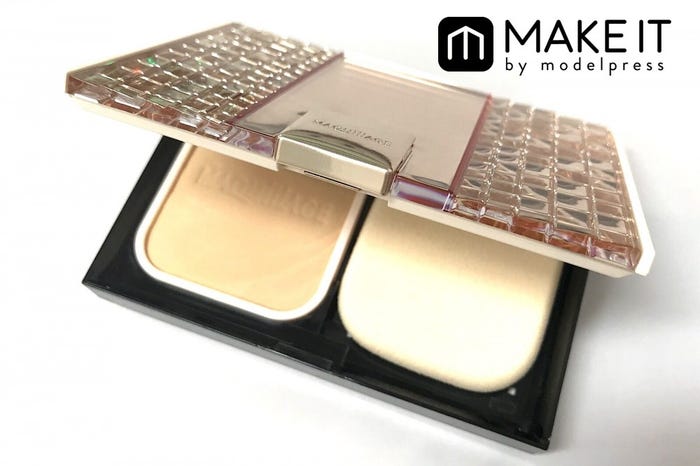 マキアージュ/ドラマティックパウダリー UV/SPF25・PA+++/オークル10/ケース1,000円(税抜)/レフィル3,000円 (税抜) (C)メイクイット