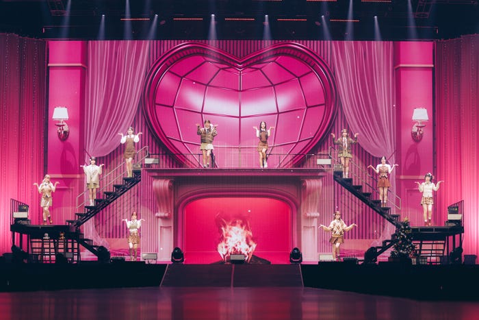 「2024 ME:ICONIC Sweet Holiday」(C)LAPONE GIRLS