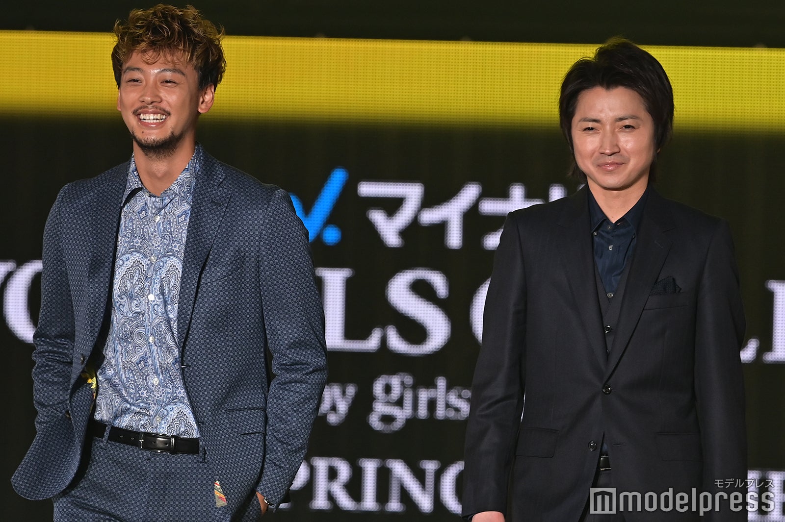 竹内涼真＆藤原竜也（C）モデルプレス