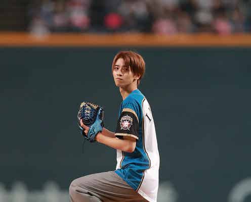 飯島寛騎、初の始球式でノーバン達成「暴投にはなっていないはず」