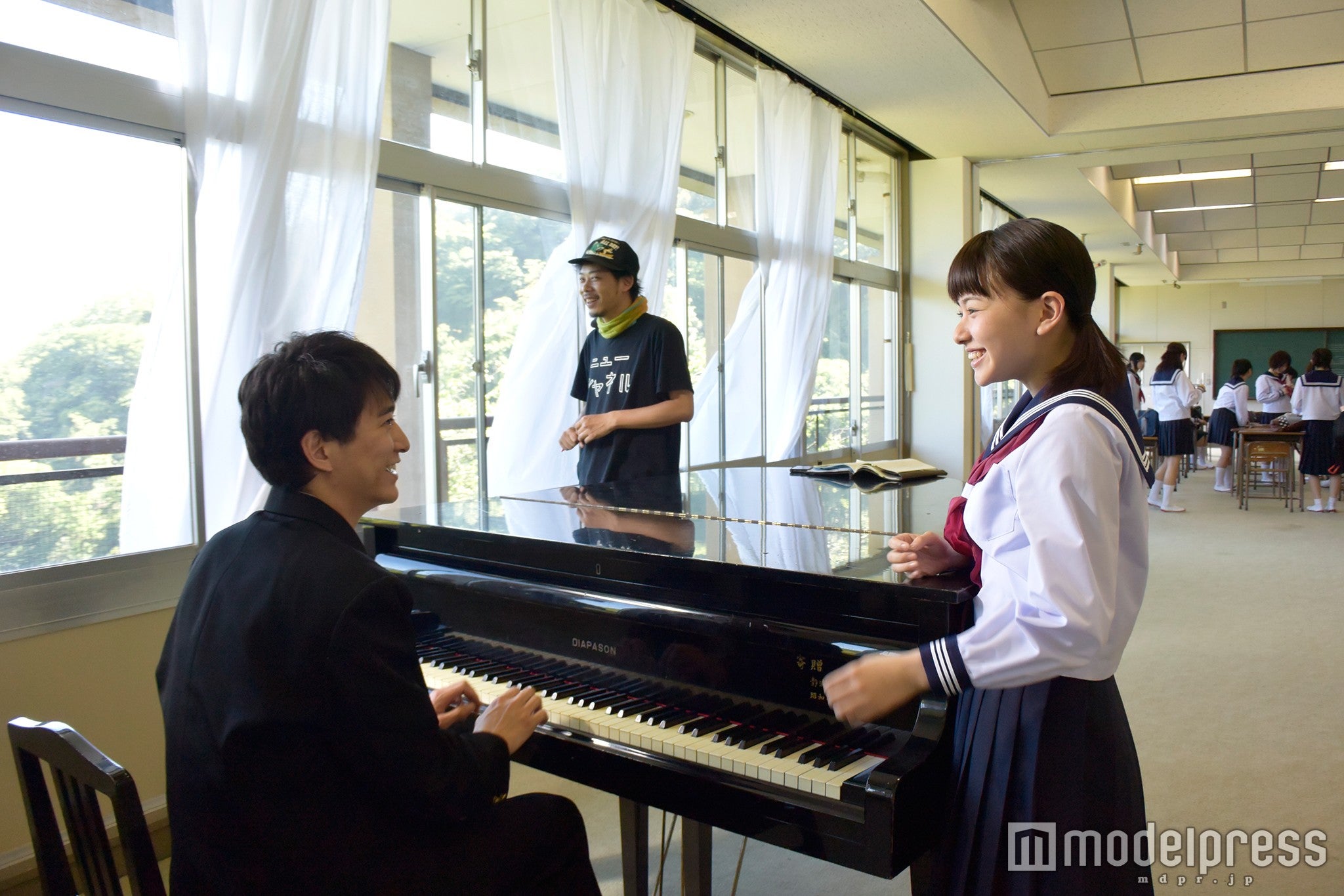 映画「桜ノ雨」より／（C）2015 halyosy、藤田遼、雨宮ひとみ、スタジオ・ハードデラックス／PHP研究所／『桜ノ雨』製作委員会