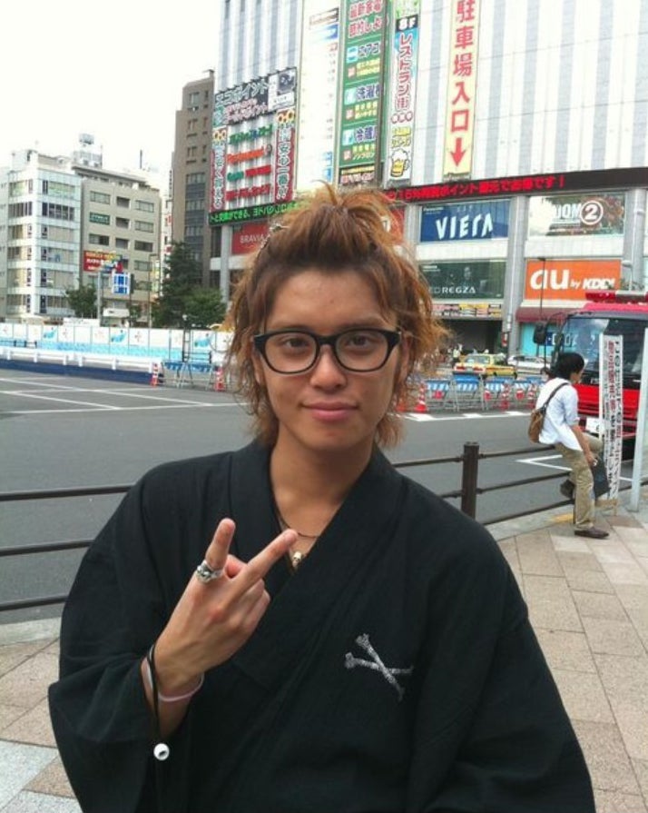 手越祐也、昔の写真公開でファン歓喜「チャラかっこいい」「可愛すぎる」