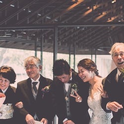 【2020年完全版】これで完璧!結婚式で両親に贈呈するプレゼントまとめ