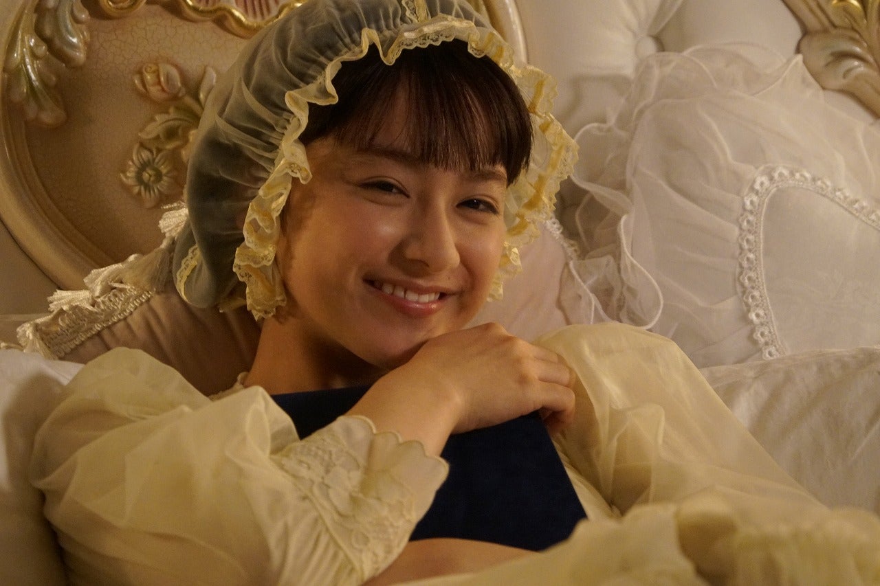 平祐奈（C）2017 「みせコド」製作委員会（C）2012 水波風南／小学館