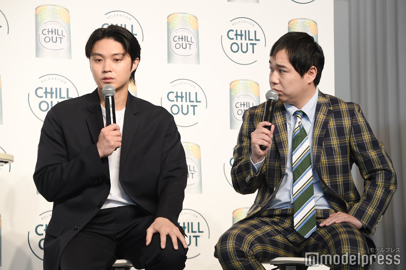 磯村勇斗、せいや（C）モデルプレス