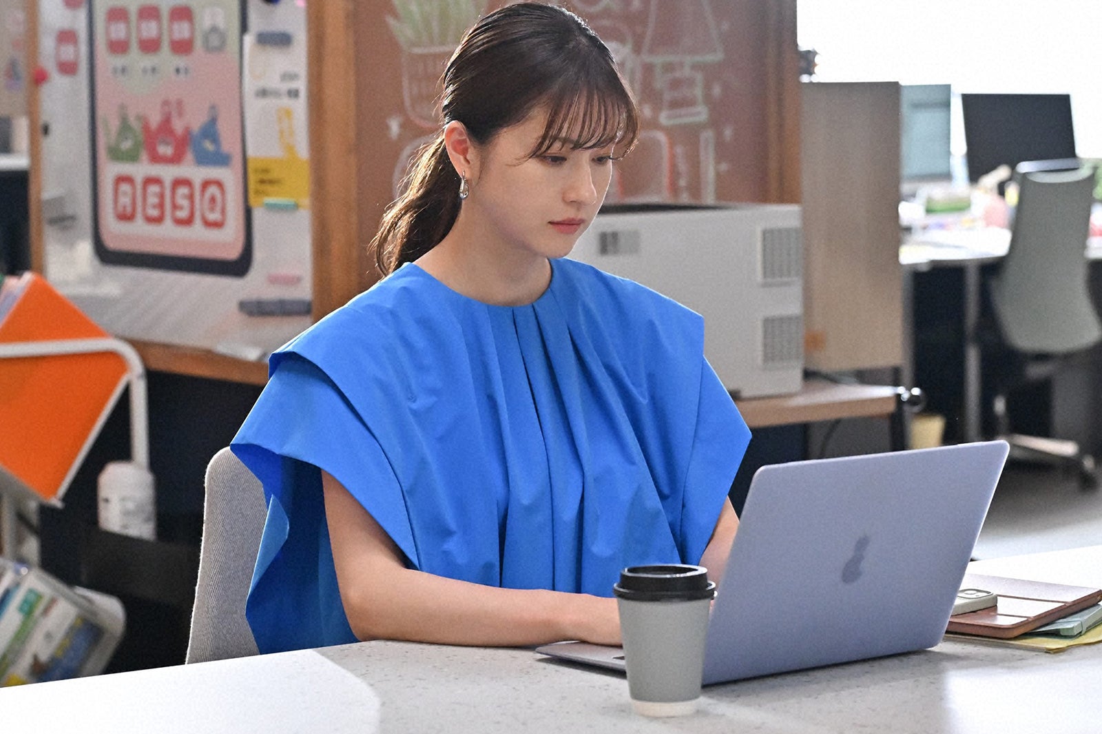 松本若菜「西園寺さんは家事をしない」第8話より（C）TBS