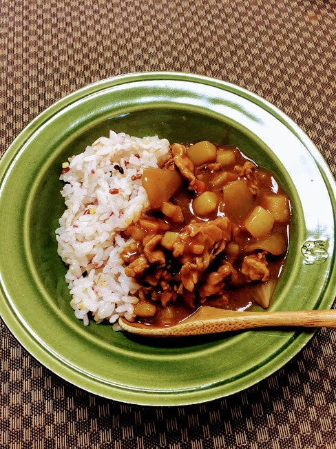 雑穀米にするだけで彩りUP