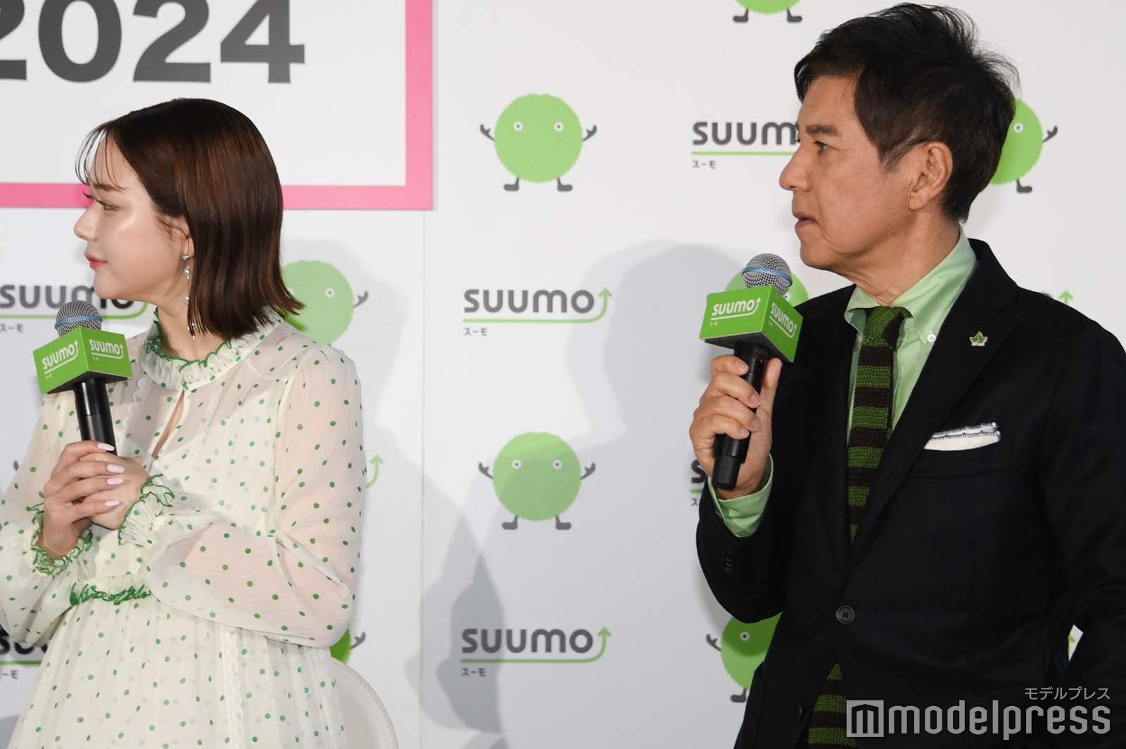 村重杏奈、関根勤（C）モデルプレス