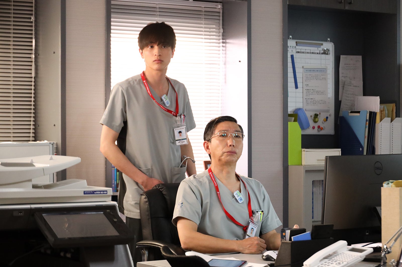 一ノ瀬颯、梶原善「ナイト・ドクター」第5話より（C）フジテレビ