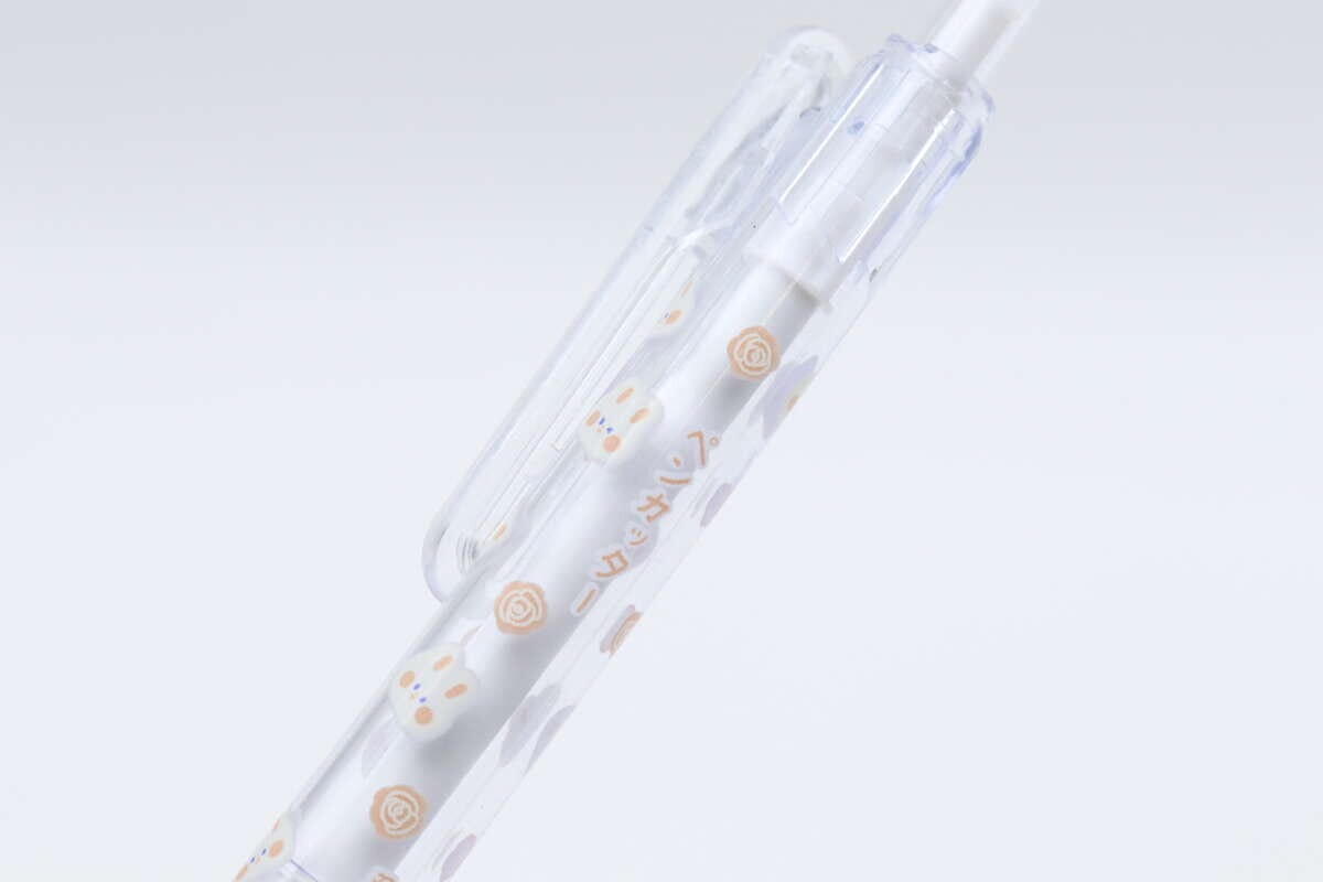 ダイソーのノック式ペンカッター（韓国スタイルラビットオンニ）デザイン