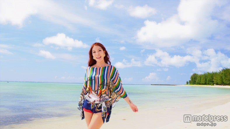 サイパンで撮影したMVは、BoAの爽やかな笑顔が印象的／「Tail of Hope」MVより