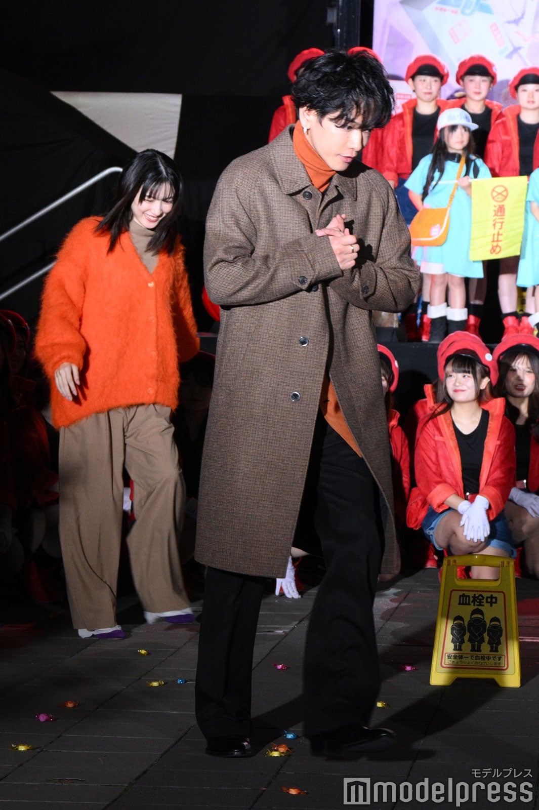 永野芽郁、佐藤健（C）モデルプレス