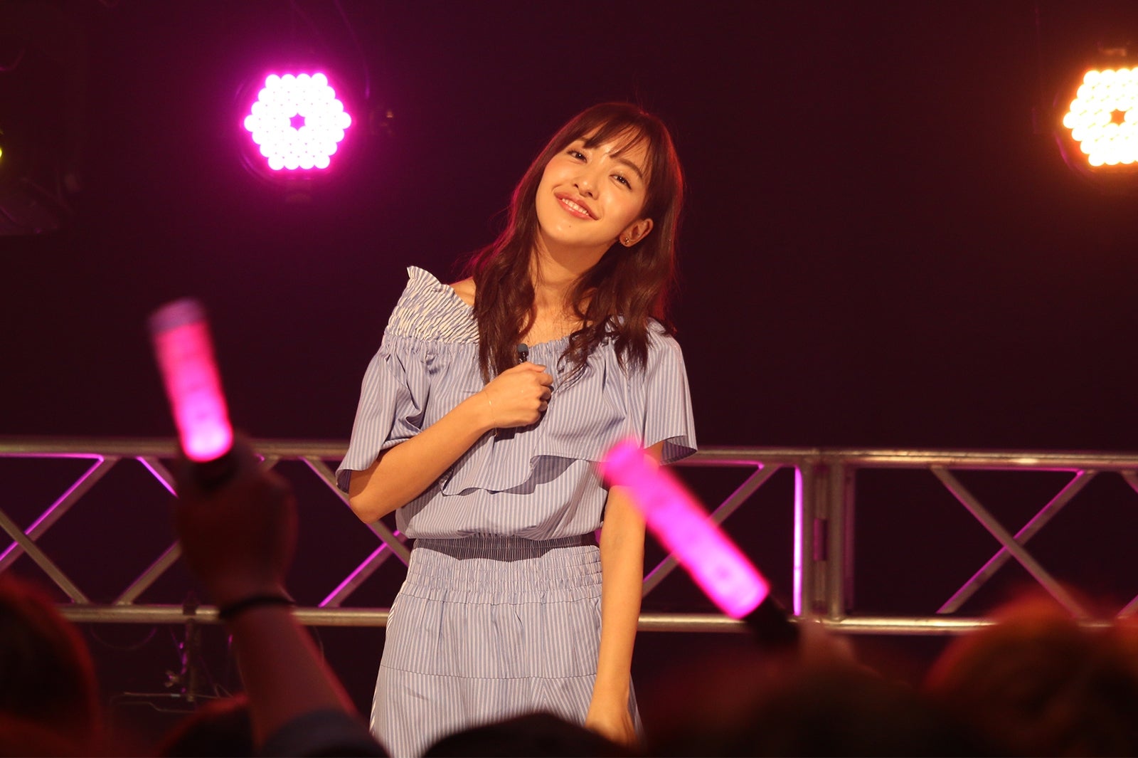 板野友美（提供写真）