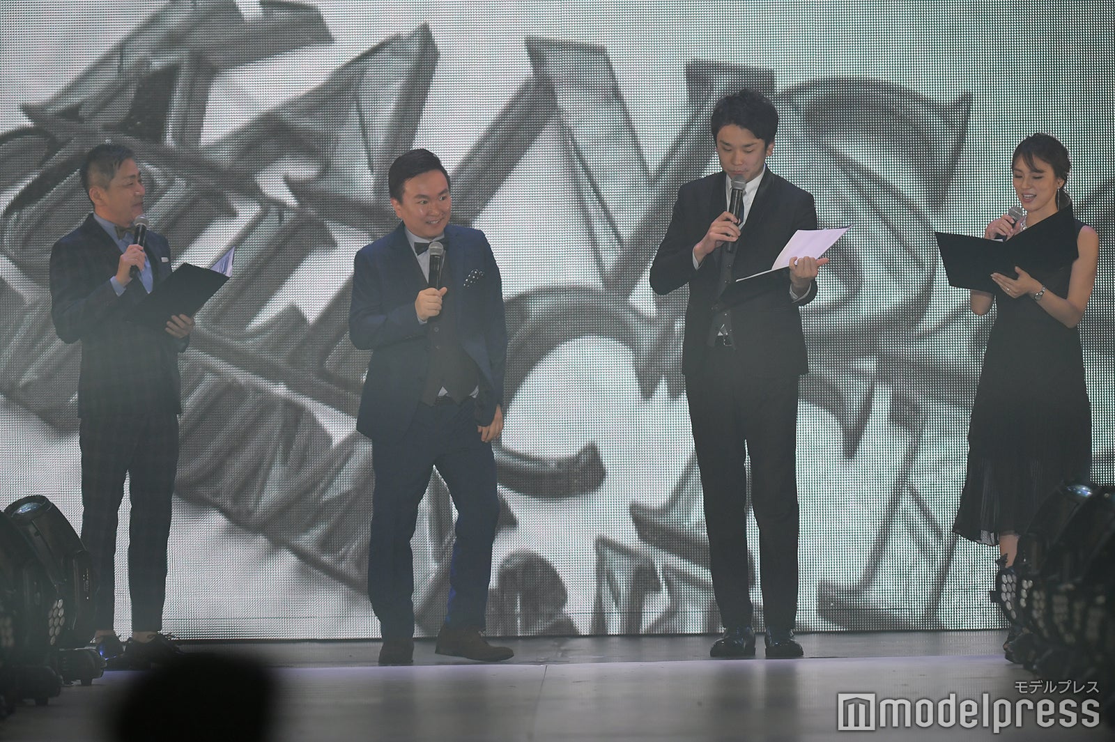 かまいたち（C）モデルプレス