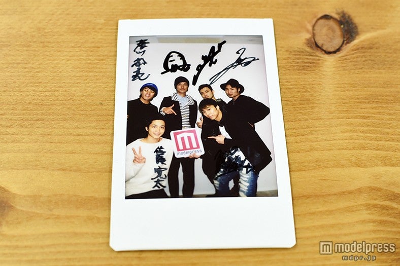 ＜モデルプレス読者限定＞直筆サイン入りチェキを2名にプレゼント