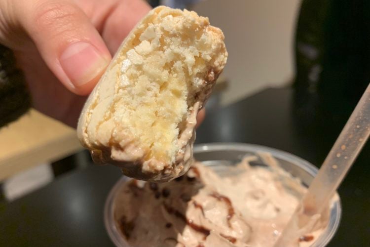 ゴディバチョコレートエスプレッソフラッペ＆マカロン