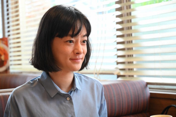 市川実日子/「凪のお暇」第2話より(C)TBS