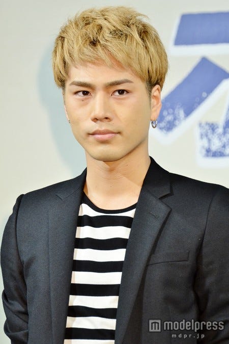 三代目jsb登坂広臣ヘア変遷 センター分け オールバック 小物使った多彩アレンジがオシャレ モデルプレス