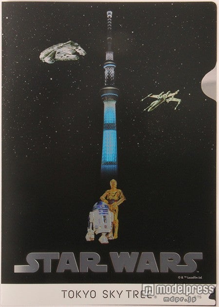  SW／TS メタリッククリアファイルDark side／Light side各￥540／（C）2015 Lucasfilm Ltd. & TM. All Rights Reserved.（C）TOKYO-SKYTREE