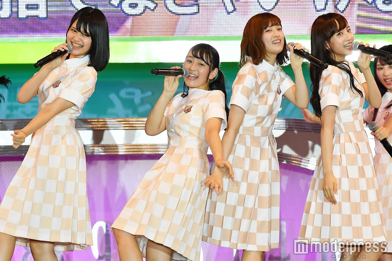 乃木坂46（C）モデルプレス