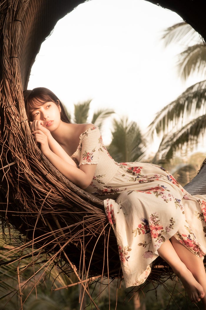 乃木坂46斉藤優里1st写真集「7秒のしあわせ」(画像提供:サイゾー)