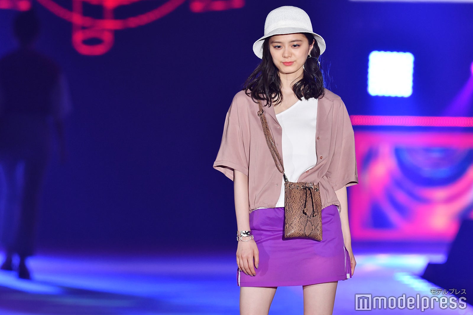 紺野彩夏（C）モデルプレス