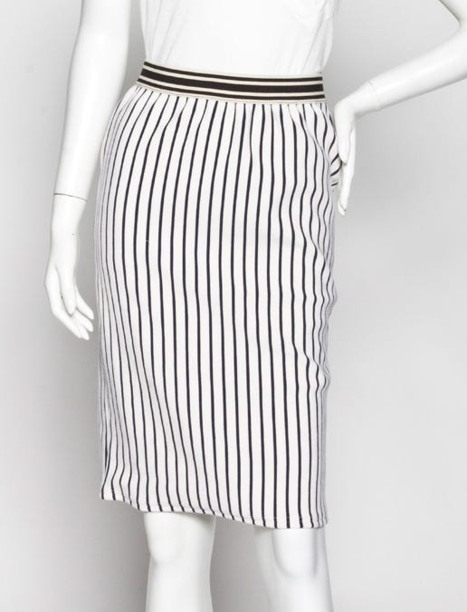 ストライプタイトスカート「riana」¥6,372(税込)