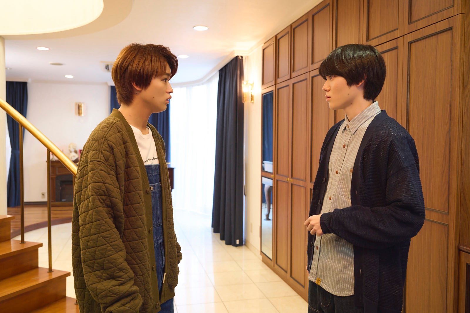 大倉空人、小泉光咲「熱愛プリンス」第2話（C）青月まどか／「熱愛プリンス」製作委員会・MBS