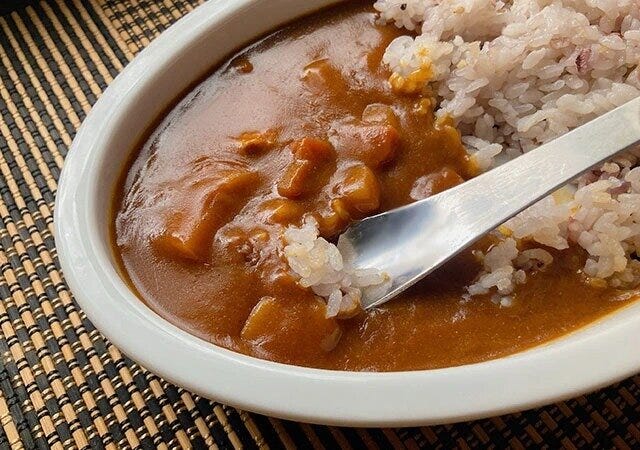 ボウル(ななめカレー皿、約25cm) 使用例 ボウル(ななめカレー皿、約25cm) 使用例