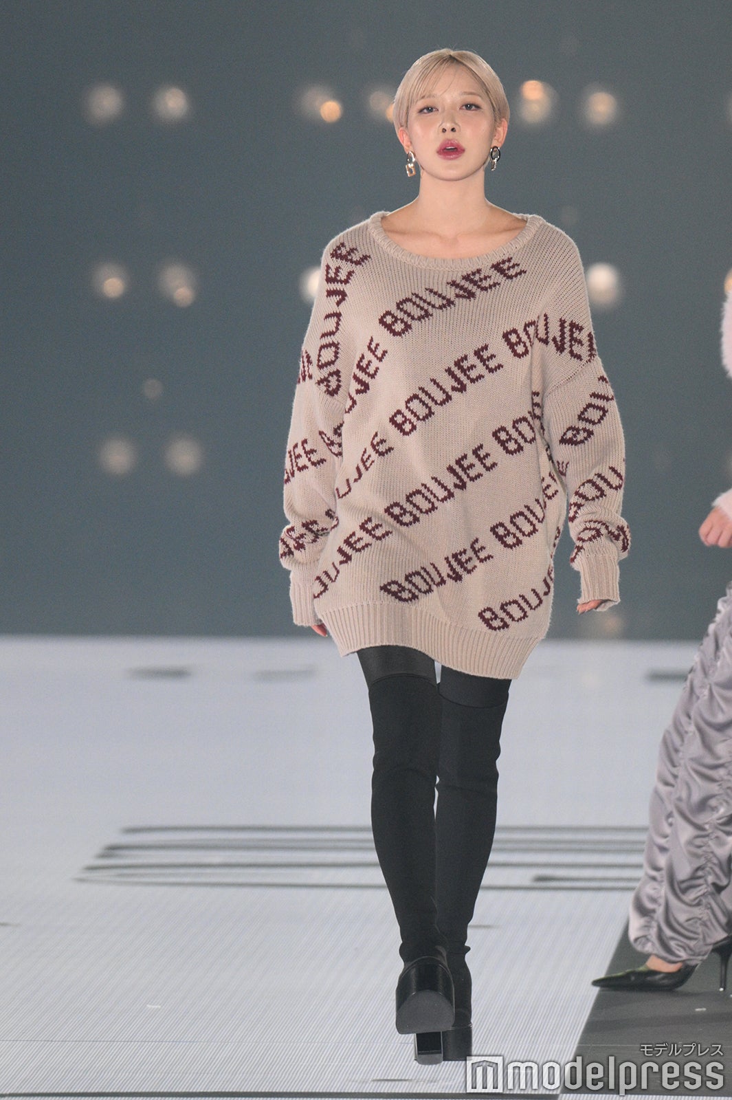 ハンチ（C）モデルプレス