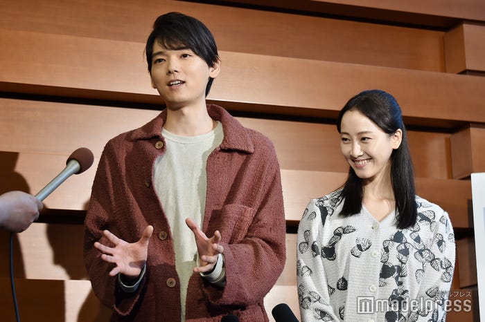 古川雄輝、松井玲奈(C)モデルプレス