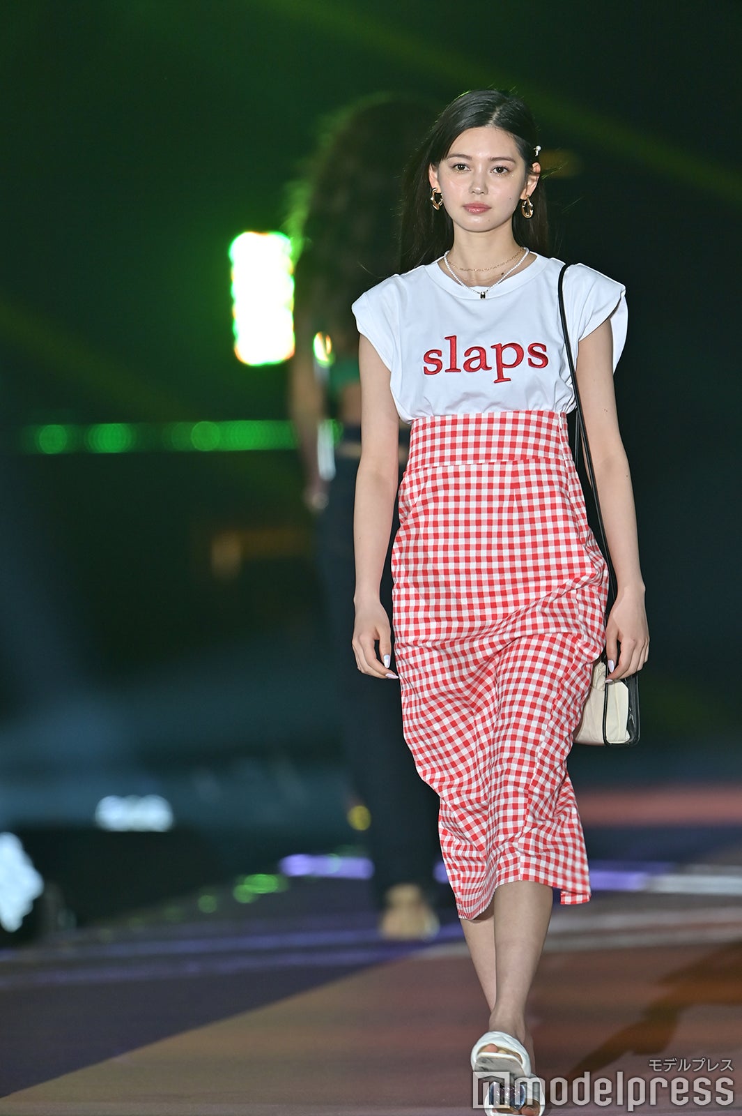 （C）モデルプレス