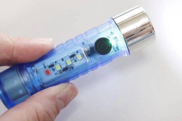 ダイソーの正解家電5選 ダイソー LED スケルトンライト