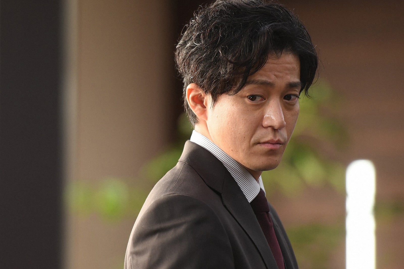 小栗旬／「日本沈没ー希望のひとー」第1話より（C）TBS