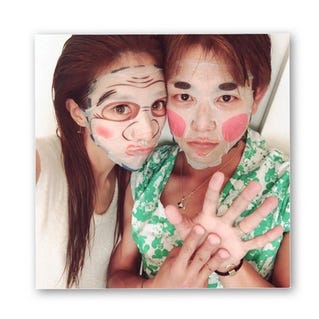 ユニークな顔パックを披露/辻希美オフィシャルブログ(Ameba)より