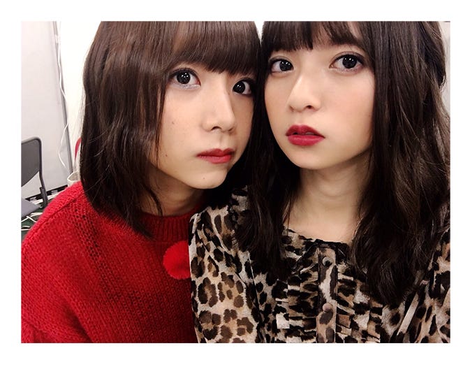 (左から)北野日奈子、齋藤飛鳥/北野日奈子オフィシャルブログより