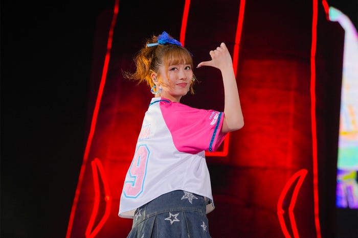 佐々木彩夏「ハマの夜祭り番長襲名記念 ももクロ夏のバカ騒ぎ2025 in 横浜スタジアム」(C)上飯坂一