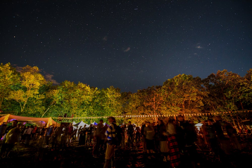“宇宙のまち”北海道大樹町が舞台「宇宙の森フェス」開催　野外音楽に森のマーケットも ／画像提供：宇宙の森フェス実行委員会