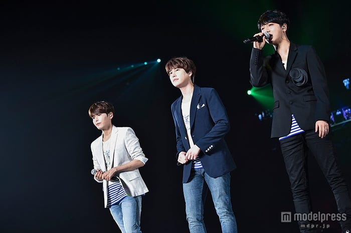 「SUPER JUNIOR-K.R.Y. JAPAN TOUR 2015~phonograph~」