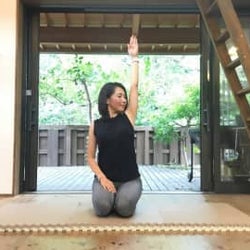 肩や背中のコリをスッキリさせる!オフィスでできる簡単ケア
