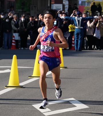 “シン・山の神”黒田朝日が激走3位浮上「貢献できたんじゃないかなと」5位から2人抜き トップと46秒差→23秒差に 区間5位
