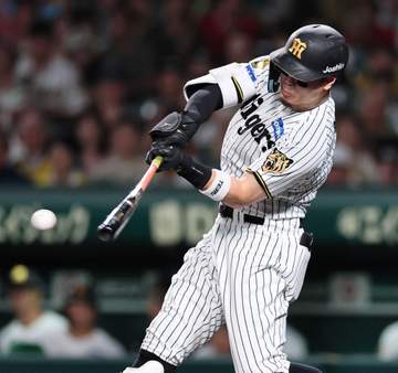 阪神・佐藤輝 2試合連続V打で勝利打点「19」 1位バースの「22」超え見えた 四回森下撃ち右前打「結果出せて良かった」